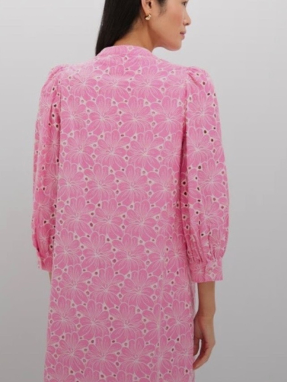 Pomander Place x Tuckernuck Pink Eyelet Samantha Dress Small Gold Button Mini - Picture 3 of 8
